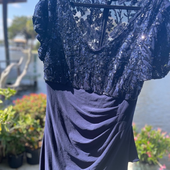 Alex Evening - Picture 8 of 15